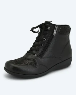 Boot in H-Weite