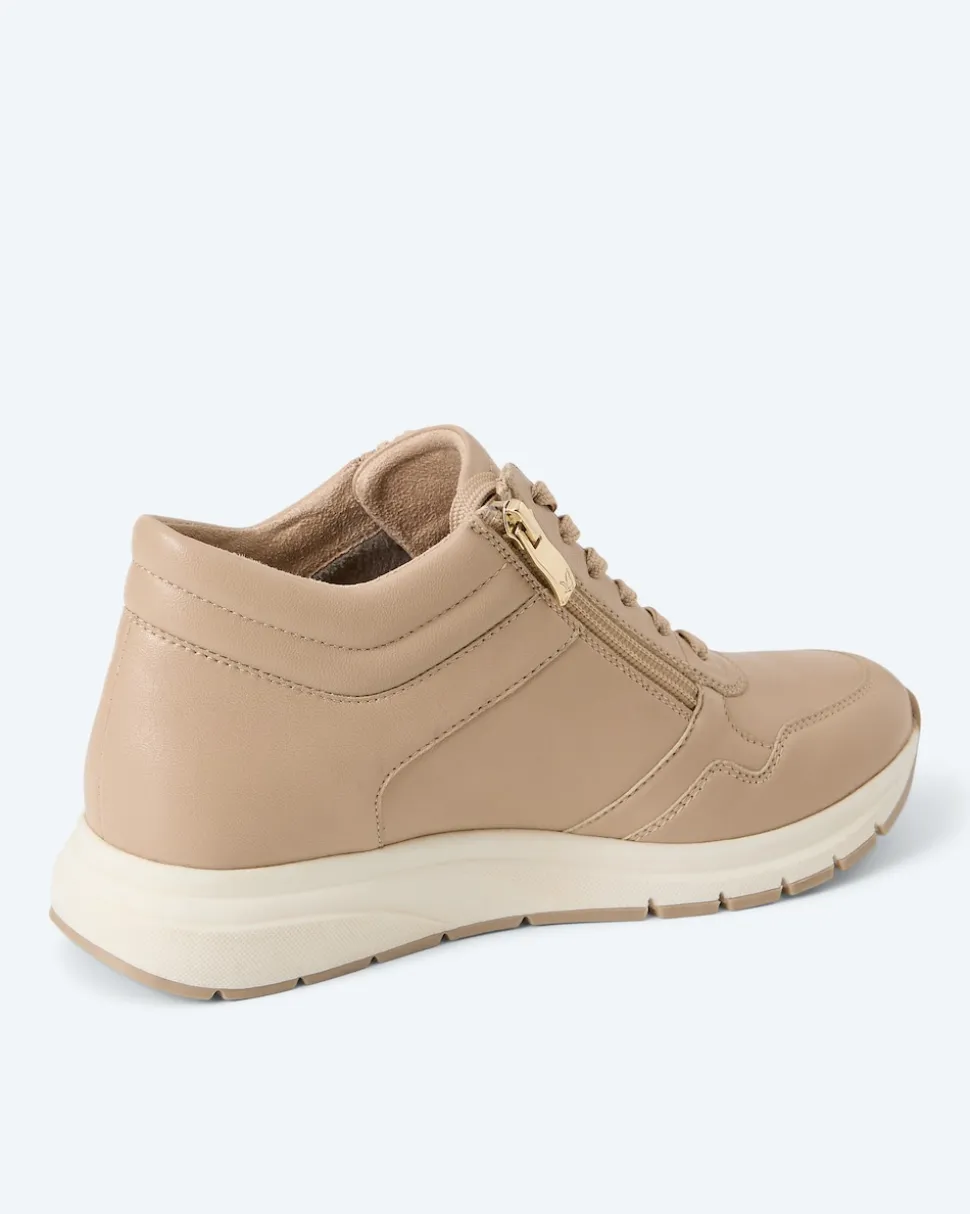 Hightop Sneaker