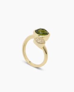 Ring mit Zirkonia