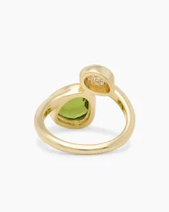 Ring mit Zirkonia