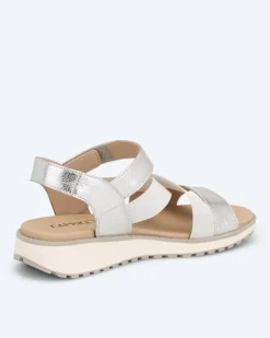 Sandale mit Elastikbändern