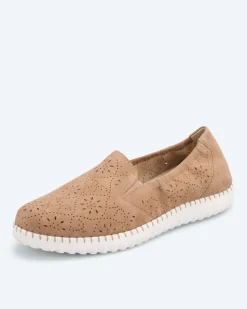 Slipper mit Lochmuster